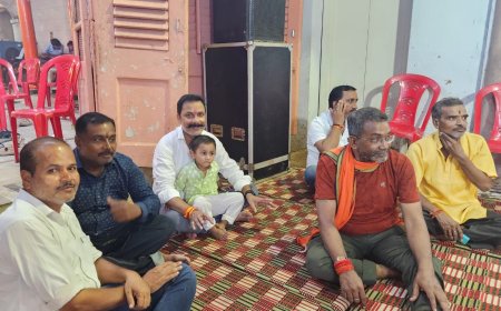 शारदीय नवरात्र के उपलक्ष्य में रकाबगंज में भव्य जागरण