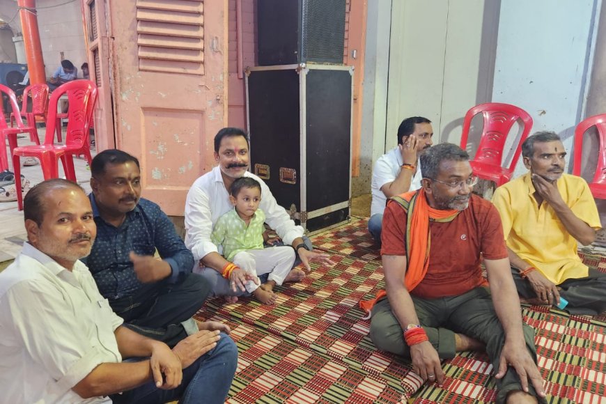 शारदीय नवरात्र के उपलक्ष्य में रकाबगंज में भव्य जागरण