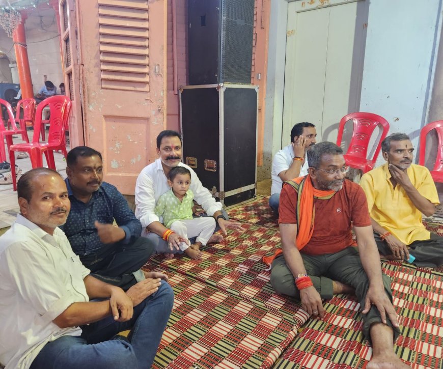 शारदीय नवरात्र के उपलक्ष्य में रकाबगंज में भव्य जागरण