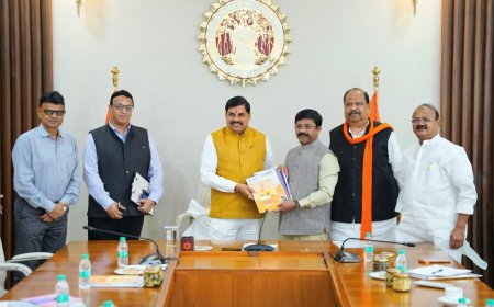 मंत्री नन्दी ने भोपाल में मध्य प्रदेश के मुख्यमंत्री डॉ. मोहन यादव से की शिष्टाचार मुलाकात